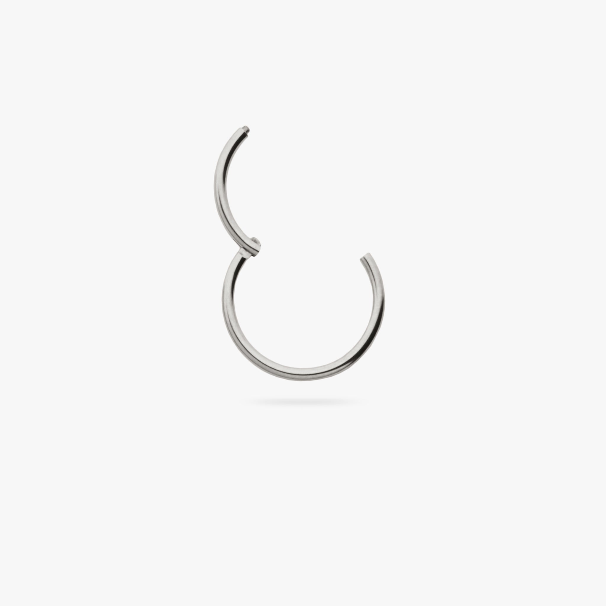 10mm Titanium Clicker - STUDS