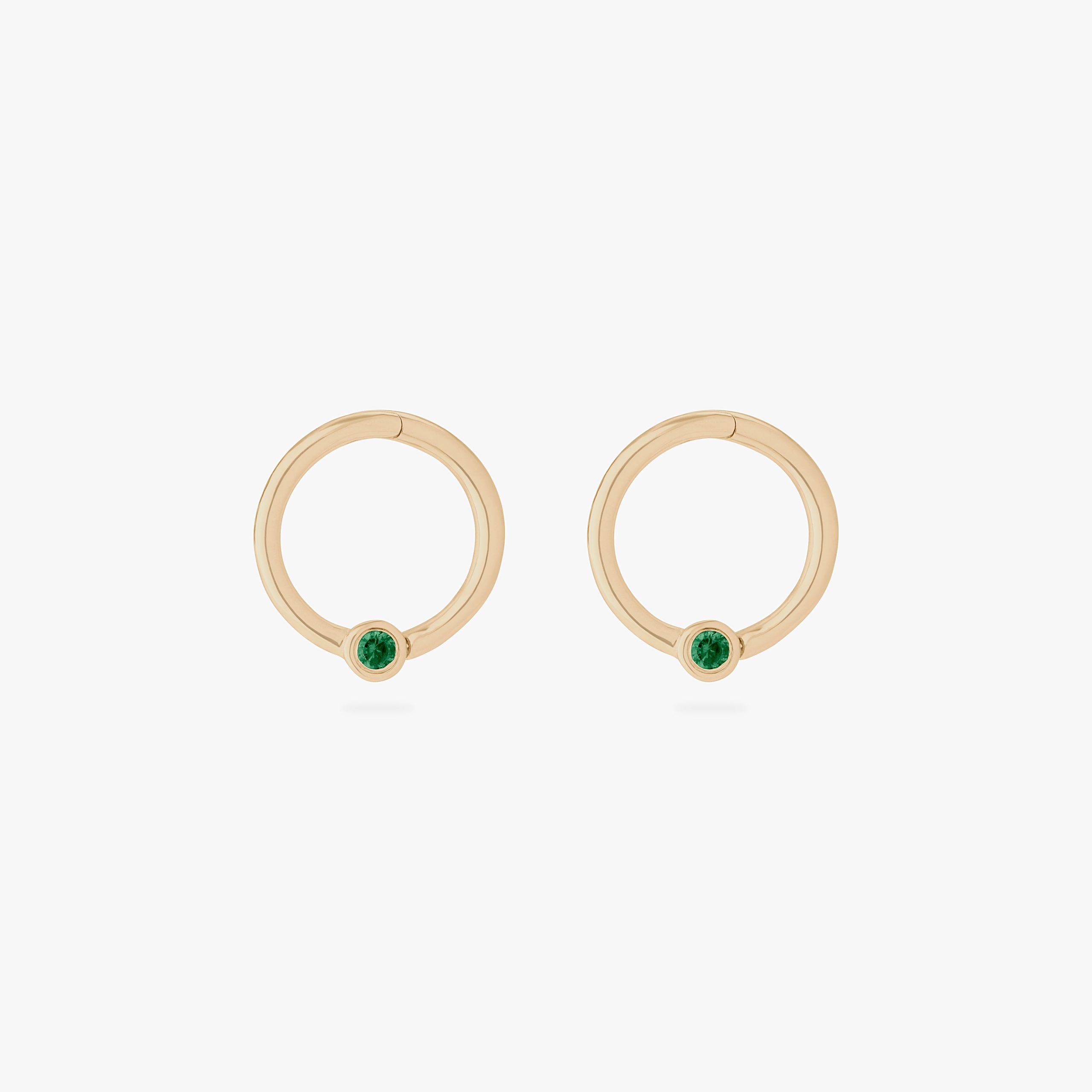 14K Bezel Clicker 8mm - STUDS