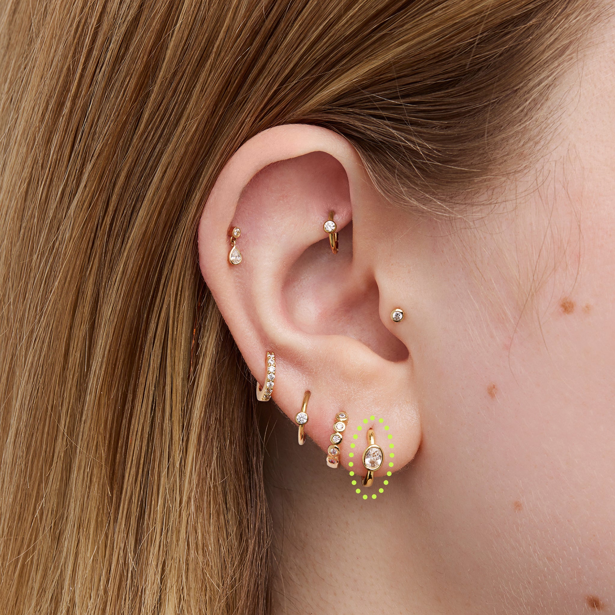 Oval Bezel Huggie - STUDS